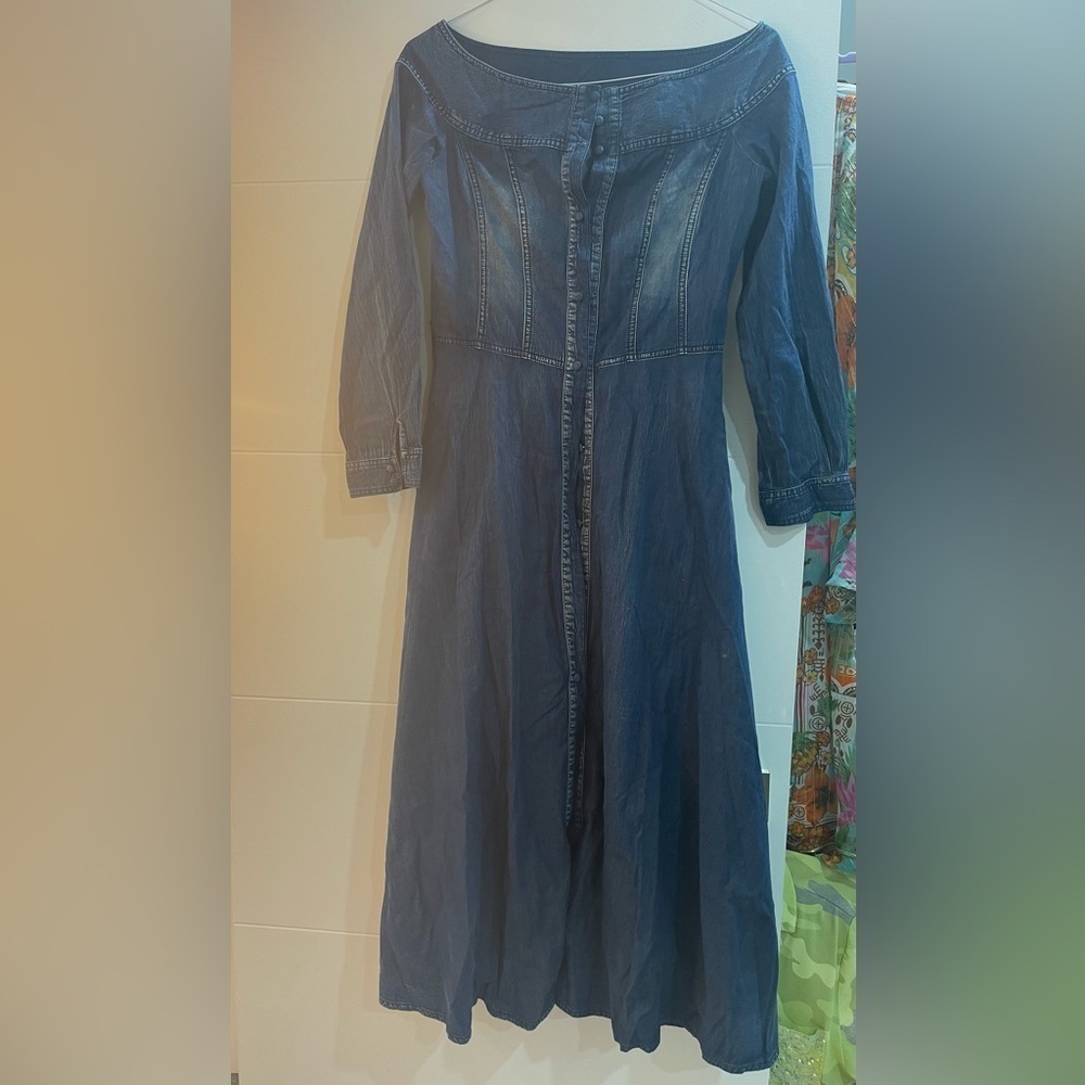 Size M beautiful dress Jean